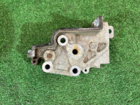 ขายึดตัวตั้งสายพานไทม์มิ่ง SUBARU LEGACY OEM 13156AA061 BH9 2001 EJ254 AT
