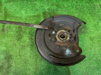 ดุมล้อหลังซ้าย SUBARU LEGACY B4 OEM 28462AE011 28474AE000 BE5 1999 EJ206