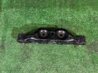 ยางแท่นเฟืองท้าย 41310AG023 41310AG021 41310AG022 SUBARU OUTBACK