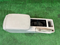 Glovebox and armrest кожа SUBARU OUTBACK OEM 92111AG040WA BP9 2004 gold 3M4