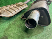 หม้อพักไอเสีย и средняя часть SUBARU OUTBACK OEM 44200AG050 44380AG010 44380AG000 BPE 2007 EZ30 AT