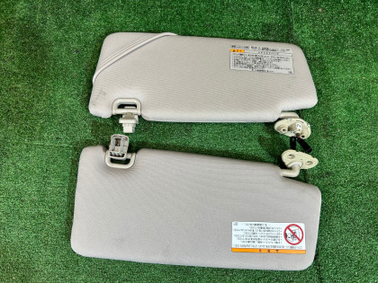 サンバイザー SUBARU OUTBACK OEM 92011AG120OR 92011AG110OR BPE 2007 Grey 65Z