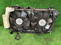 Radiador del motor SUBARU OUTBACK OEM 45119AG040 BPE 2007 EZ30 AT