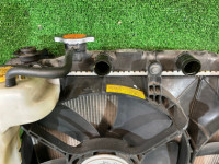 Radiador del motor SUBARU OUTBACK OEM 45119AG040 BPE 2007 EZ30 AT
