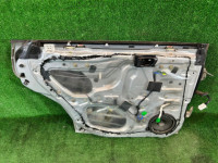 Дверь задняя левая Цвет 406 SUBARU LEGACY OEM 61400AC310 BG5 1998 Silver 406
