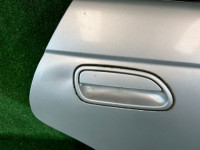 Дверь задняя правая SUBARU LEGACY OEM 61400AC300 BG5 1998 Silver 406