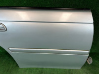Дверь задняя правая SUBARU LEGACY OEM 61400AC300 BG5 1998 Silver 406