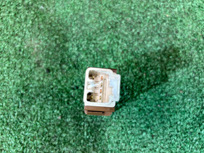 Кнопка обогрева заднего стекла SUBARU LEGACY OEM 83001AC110 BG5 1998 EJ20DD AT