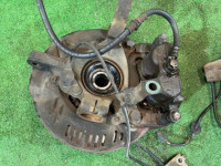 Bujes delanteros SUBARU LEGACY OEM 28012AA023 28012AA033 28052AA010 BG5 1998 EJ20DD AT