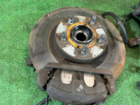 Bujes delanteros SUBARU LEGACY OEM 28012AA023 28012AA033 28052AA010 BG5 1998 EJ20DD AT