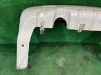 Para-choques traseiro SUBARU LANCASTER OEM 57703AE080YF BH9 2001 White 07C