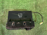 エアコンコントロールユニット SUBARU LANCASTER OEM 72311AE170 BH9 2001 EJ254 AT