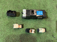 车窗控制模块 SUBARU LANCASTER OEM 83071AE080 83071AE040 BH9 2001 EJ254 AT