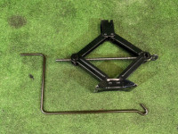 แม่แรง высокий SUBARU LANCASTER OEM 97030AC061 BH9 2001