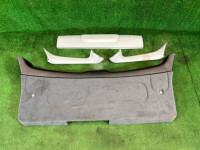 尾门饰板 SUBARU LANCASTER OEM 94320AE011AC BH9 2001 White 07C