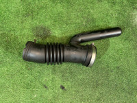 エアクリーナーダクト SUBARU LANCASTER OEM 14457AA340 BH9 2001 EJ254 AT