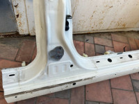 ชายล่างตัวถังขวา цвет 07C SUBARU LANCASTER OEM 52154AE161 BH9 2001 White 07C