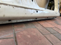 ชายล่างตัวถังขวา цвет 07C SUBARU LANCASTER OEM 52154AE161 BH9 2001 White 07C