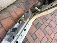 ชายล่างตัวถังขวา цвет 07C SUBARU LANCASTER OEM 52154AE161 BH9 2001 White 07C