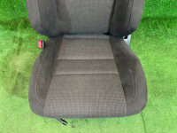 Asiento delantero izquierdo SUBARU LANCASTER OEM 64010AE470ML BH9 2001 White 07C