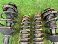 โช้คอัพ SUBARU LANCASTER OEM 20310AE340 20310AE350 20330AE100 20365AE130 BH9 2001 EJ254 AT