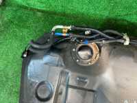 ถังน้ำมัน SUBARU LANCASTER OEM 42012AE010 BH9 2001 EJ254 AT