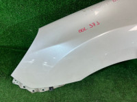Guarda-lamas dianteiro esquerdo Цвет 37J SUBARU LEGACY OEM 57120AJ0309P BM9 2010 White 37J