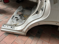 左后翼子板 Цвет 9G9 SUBARU LANCASTER OEM 51410AE170 BH9 2000 Silver 9G9