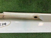 左サイドシル цвет 51Е SUBARU LEGACY OEM 96051AC010 BG5 1997 белый 51E