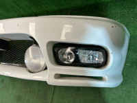 Parachoques delantero B 11 SUBARU LEGACY OEM 57720AC130SG 57722AC141 57718AC000 84501AC220 84501AC450 84501AC470 BD5 1998 White 51E