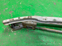 Refuerzo del parachoques delantero B12 SUBARU LANCASTER OEM 57711AE340 BH9 2000