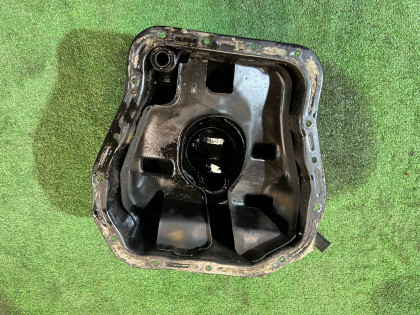 Cárter de aceite SUBARU LEGACY OEM 11109AA052 BH9 2001 EJ254 AT