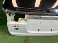 Дверь пятая Цвет 51Е SUBARU LEGACY OEM 61700AC000 BG5 1997 white 51E