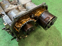 右シリンダーヘッド SUBARU LEGACY OEM 11039AC410 BMM 2012 FB25