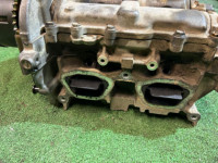 右シリンダーヘッド SUBARU LEGACY OEM 11039AC410 BMM 2012 FB25