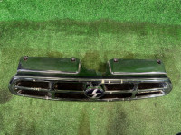 フロントグリル SUBARU LEGACY GRAND WAGON OEM 91061AC140 BG9 1996 green 5V5