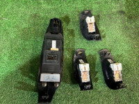 车窗控制模块 SUBARU LEGACY OEM 83071AE080 83071AE040 BH5 2003 EJ208 MT5