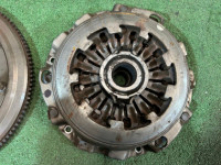 离合器套件（飞轮、压盘、从动盘） Сцепление SUBARU LEGACY OEM 30100AA840 30210AA570 12342AA070 BH5 2003 EJ208 MT5