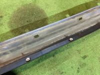 右サイドシル пластик цвет 02С SUBARU LEGACY OEM 96051AE000PG BH5 2003 BLUE 02C