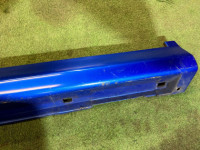 Порог левый пластик цвет 02С SUBARU LEGACY OEM 96051AE010PG BH5 2003 BLUE 02C