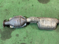 排气中段 SUBARU LEGACY OEM 44200AE120 BH5 2003 EJ208 MT5