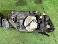 ไฟหน้า Ксенон SUBARU LEGACY OEM 84001AE300 84001AE310 BH5 2003