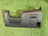 แผงพลาสติกใต้พวงมาลัย SUBARU LEGACY OEM 66075AE000ML BH5 2003 BLUE 02C