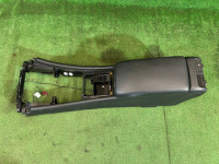 Porta-luvas e apoio de braço MERCEDES-BENZ C-CLASS OEM A2036804350 9E23 S203/ W2 2006 SILVER 775U