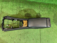 Porta-luvas e apoio de braço MERCEDES-BENZ C-CLASS OEM A2036804350 9E23 S203/ W2 2006 SILVER 775U