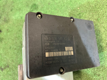 กล่อง ABS MERCEDES-BENZ C-CLASS OEM A0355458032, A0365400401 S203/ W2 2006 M271 AT