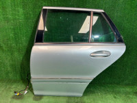 左后门 цвет SILVER 775U MERCEDES-BENZ C-CLASS OEM A2037301105 S203/ W2 2006 SILVER 775U