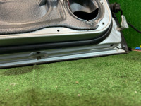 Дверь передняя левая цвет SILVER 775U MERCEDES-BENZ C-CLASS OEM A2037200105 S203/ W2 2006 SILVER 775U