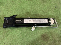 แม่แรง MERCEDES-BENZ C-CLASS OEM A2035830415 S203/ W2 2006
