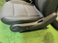 シートセット MERCEDES-BENZ C-CLASS OEM A2039204361 9D21 A2039204461 9D21 A2039108946 9D21 S203/ W2 2006 SILVER 775U